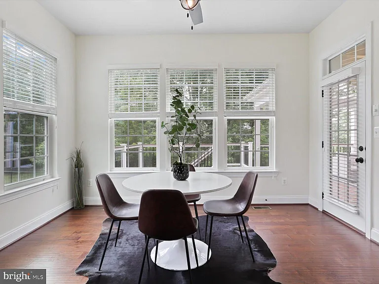 41595 Revival Dr — Photo 22