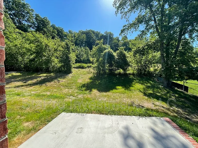 1128 Slaters Creek Rd #A — Photo 15