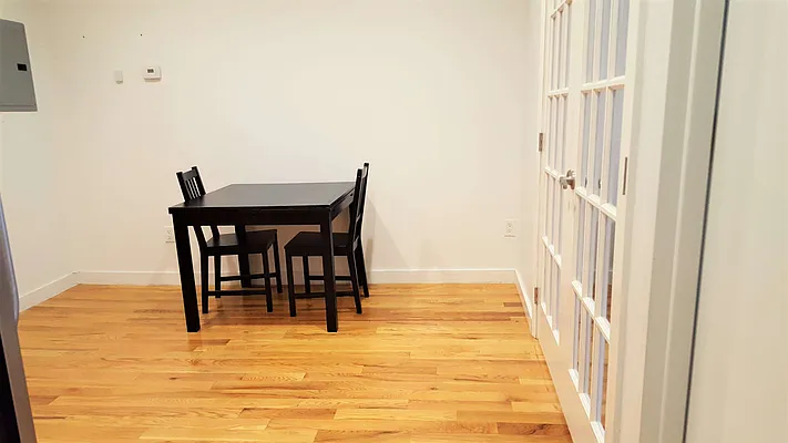 Rented by Rennit Inc. | media 10