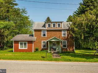 8797 Cranesville Rd, Terra Alta, WV 26764