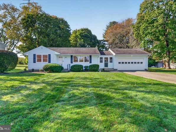 174 Princeton Hightstown Rd, Princeton Junction, NJ 08550