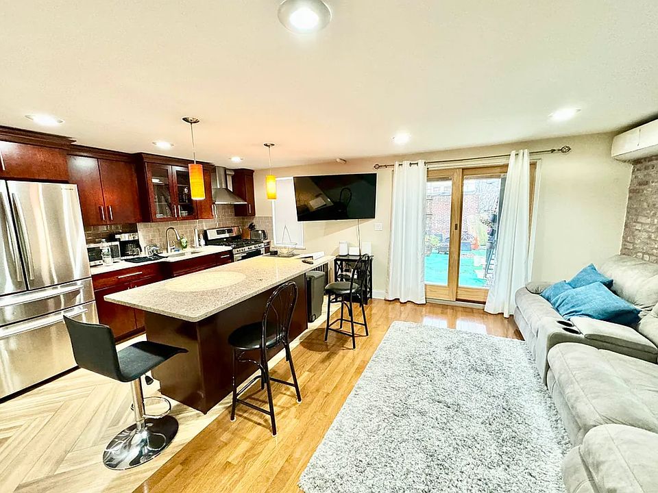1st image of 25-35 33rd St #1