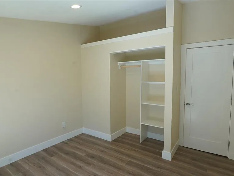 5650 San Vincente Way — Photo 12