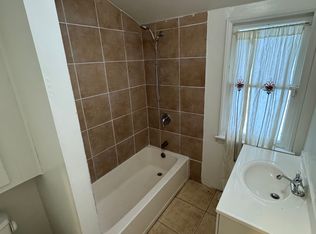 4558 Laurel Canyon Blvd, Valley Village, CA 91607