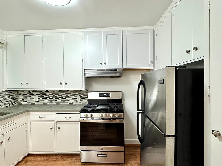 2060 Pacific Ave #108 — Photo 8