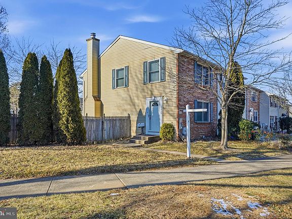 2nd image of 5415 King Arthur Cir