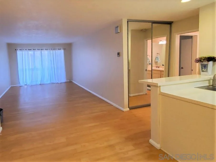 1801 Diamond St — Photo 3