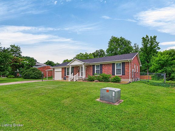 3rd image of 7802 Brynwood Ln