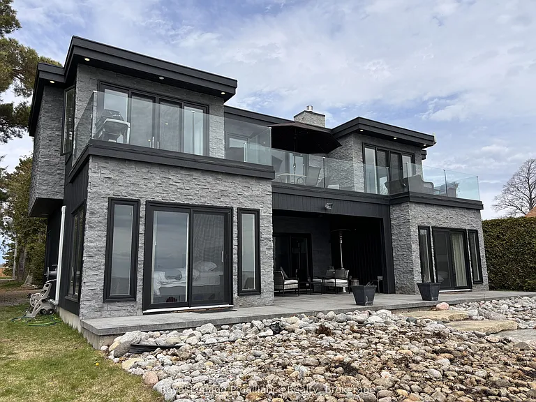 621 Barcovan Beach Rd — Photo 3