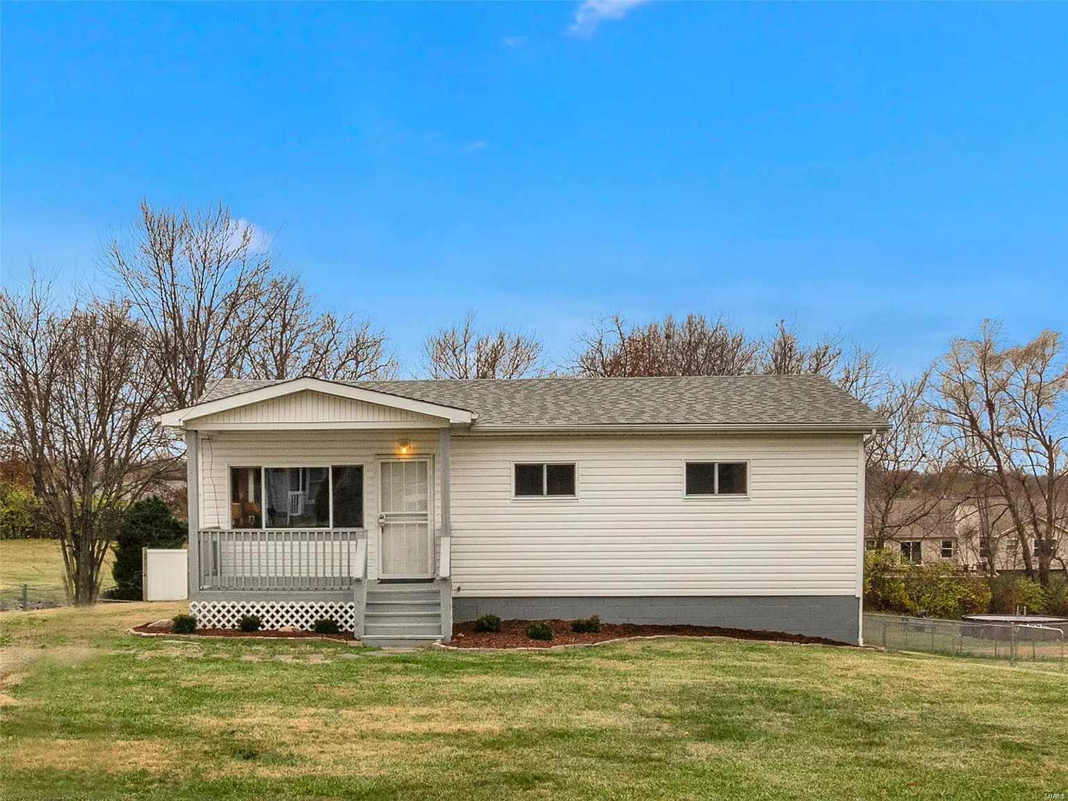 614 Hickory Dale Dr photo 1