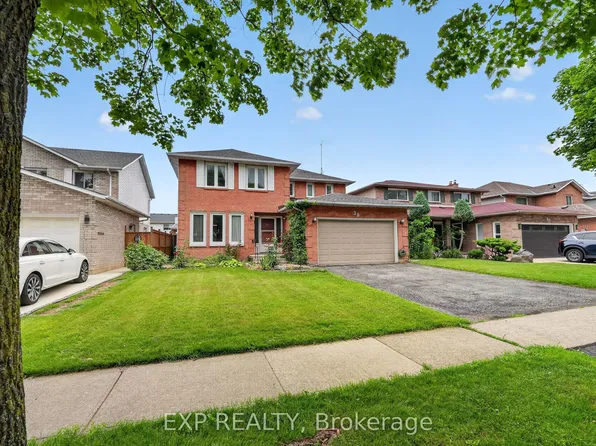 38 Farmington Dr, Saint Catharines, ON L2S 3G2