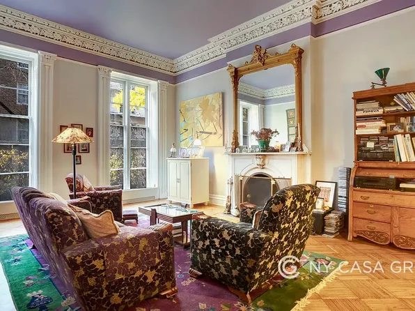 131 Hicks Street image 1 of 8