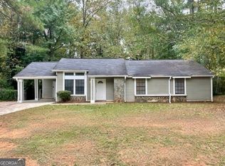 398 Plainville Dr SW, Atlanta, GA 30331