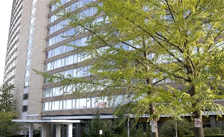 The Park View At 320 — Photo 3