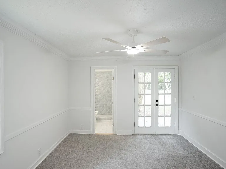 3120 Edinburgh Dr — Photo 33