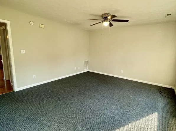 198 Mulberry Cir #1, Lynchburg, VA 24502