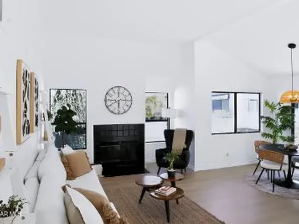 4261 Las Virgenes Rd Unit 2, Calabasas, CA 91302