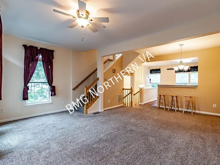 5819 Pearson Ln — Photo 5