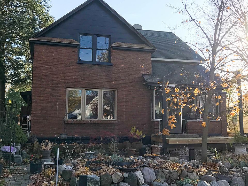 1st image of 1100 Northlawn St NE