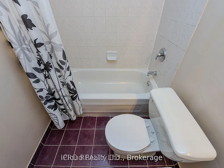 156 Enfield Pl #302 — Photo 13