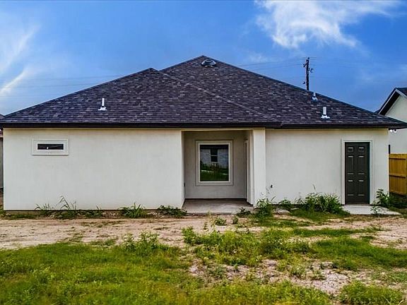 3rd image of 674 Mandelos Dr
