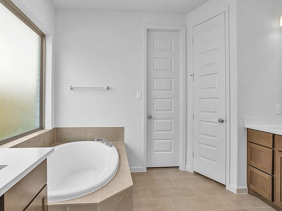 5th image of 511 Vivid Village Way
