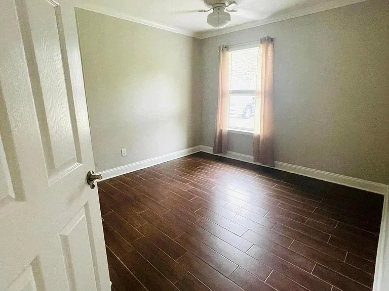 2408 Inverness Rd — Photo 8