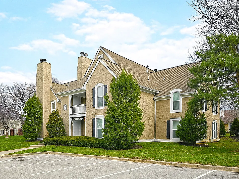 Hunter's Pointe Apartments