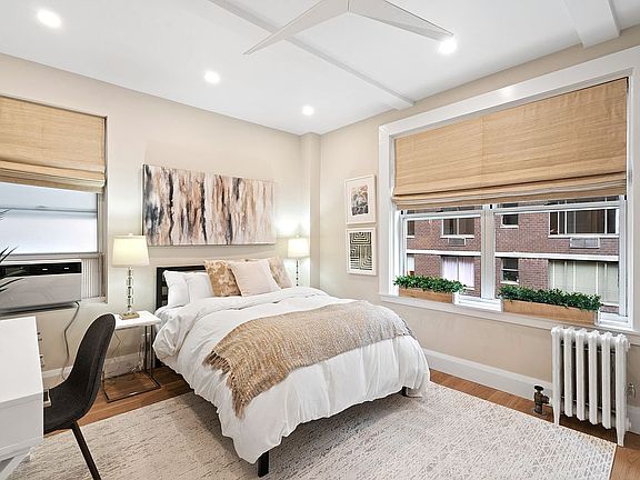 5th image of 345 W 55th St APT 6D