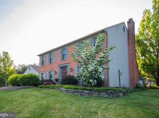 6490 Huntsmen Dr, Harrisburg, PA 17111