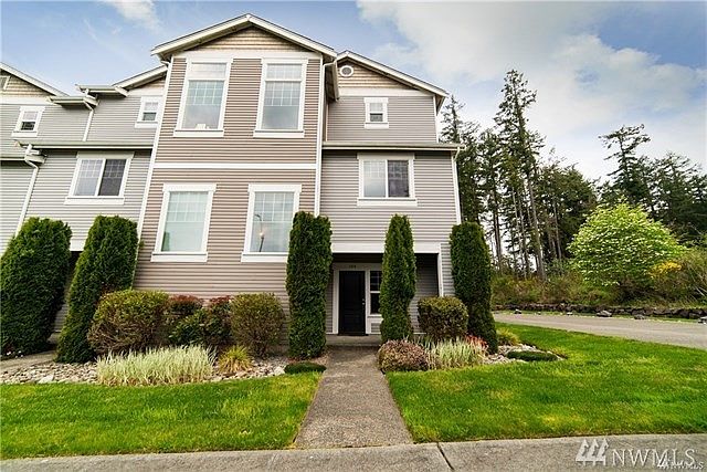 1st image of 4204 5th Ave NW Unit 104