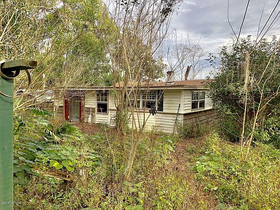 2nd image of 5033 Trout River Blvd