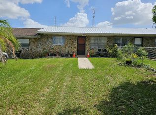 11 W Orange St, Avon Park, FL 33825