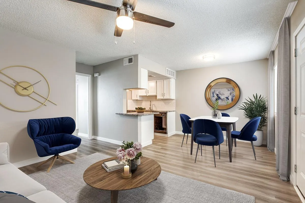 51 Ten Townhomes — Photo 2