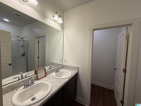 5th image of 605 Briar Ridge Cir