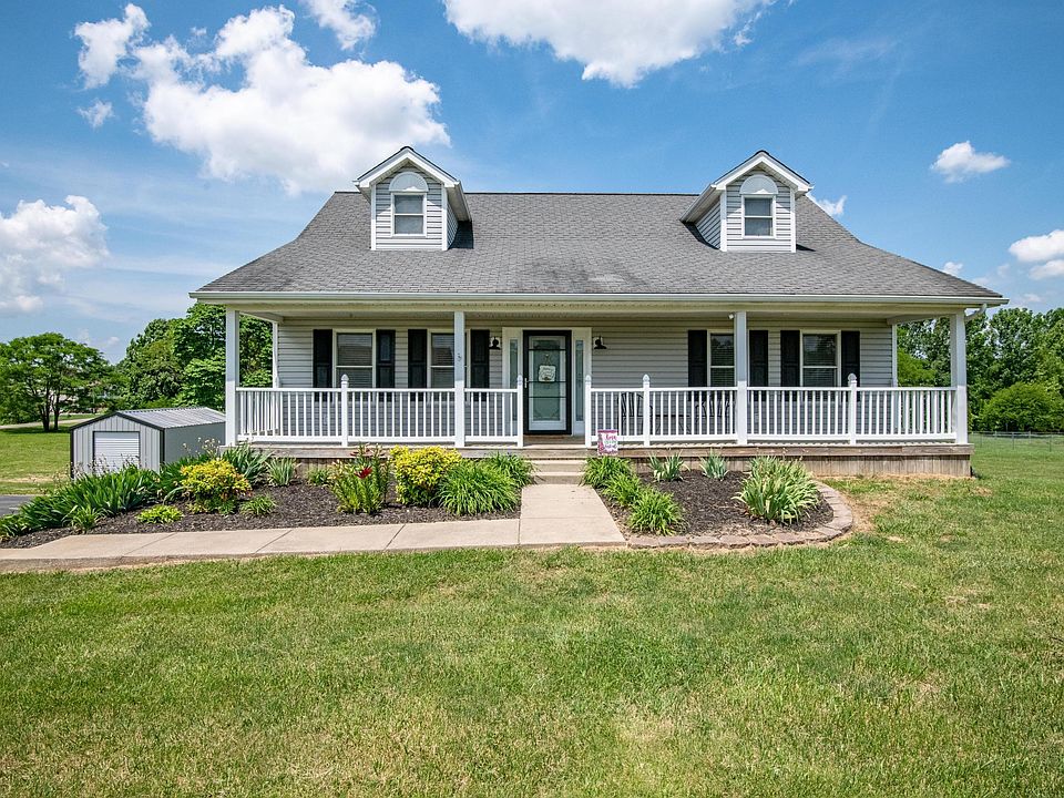 1st image of 287 Camelot Dr