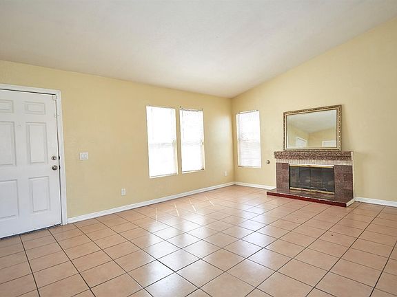 4th image of 10586 Palmyra St