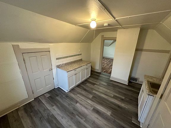 2nd image of 2740 N Buffum St #2740A