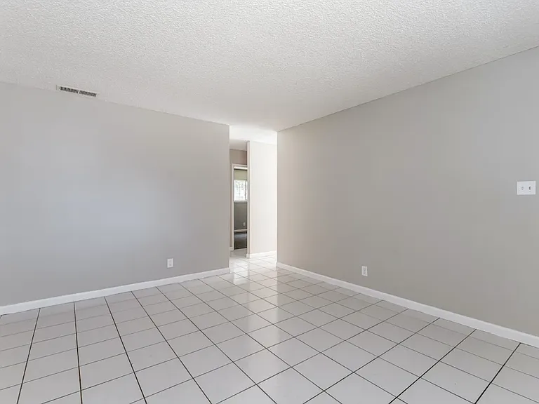 3983 Avante Way — Photo 4