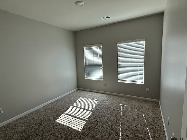 115 Creek Ridge Dr — Photo 10