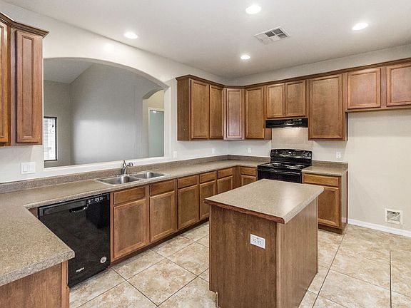 2nd image of 1950 N Lorretta Pl