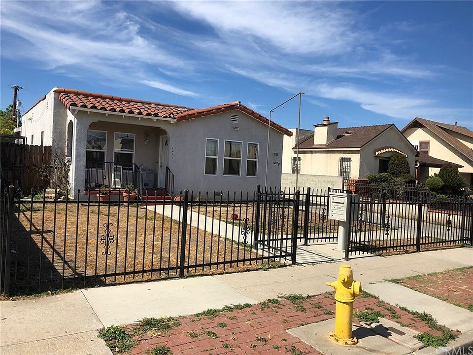 1st image of 1059 W 105th St