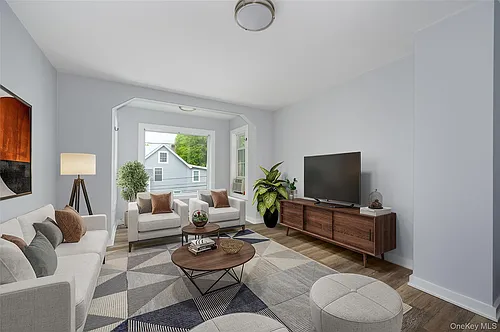 39 Fowler Ave #1 Photo 1