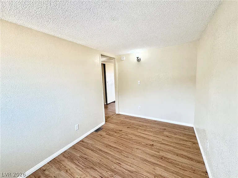 4790 Manse Rd — Photo 11