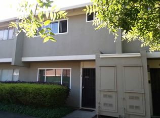 16 Hemlock Ln, Milpitas, CA 95035