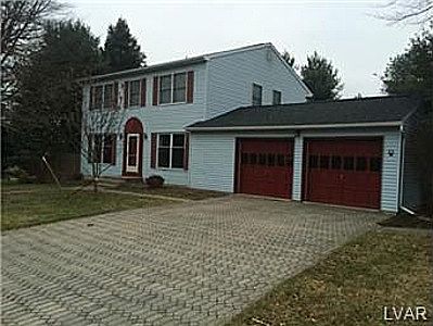 1st image of 1639 Arrowwood Dr