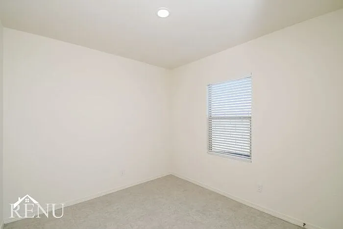 35579 W San Capistrano Ave — Photo 15