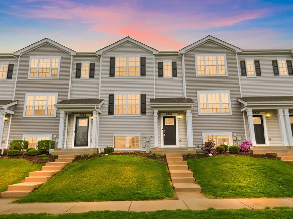 2387 Alison Ave, Hampshire, IL 60140