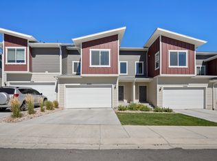 2092 N Red Yearling Dr #A, Saratoga Springs, UT 84045