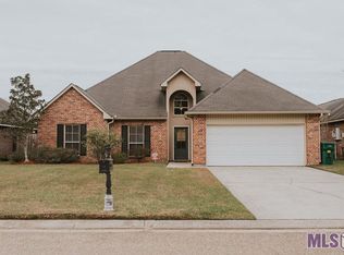 11371 Buckingham Ave, Denham Springs, LA 70726